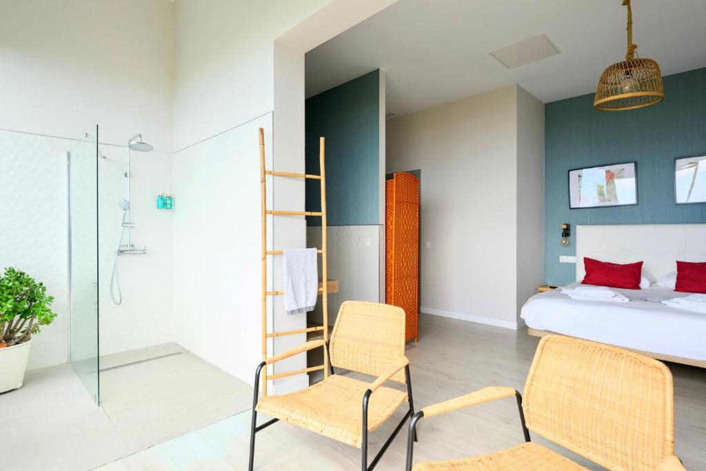 Postel nebo postele na pokoji v ubytování Villa Dama by airnest