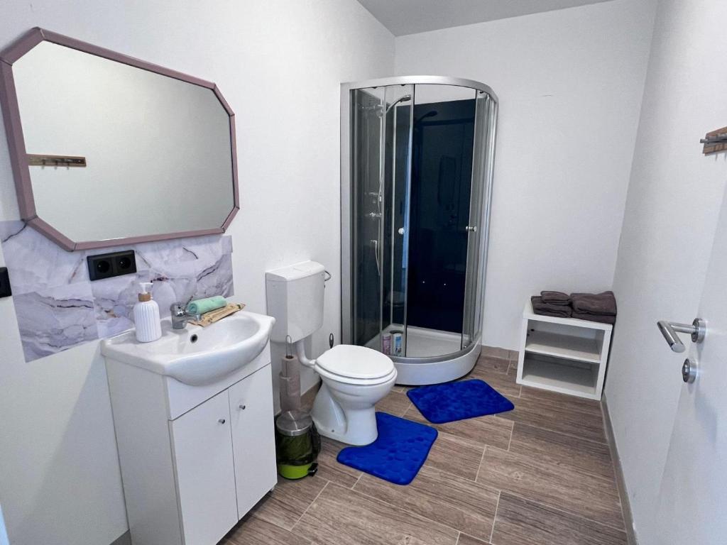 Koupelna v ubytování TOP 2 Geräumiges 2 Zimmer Apartment für bis zu 6 Personen