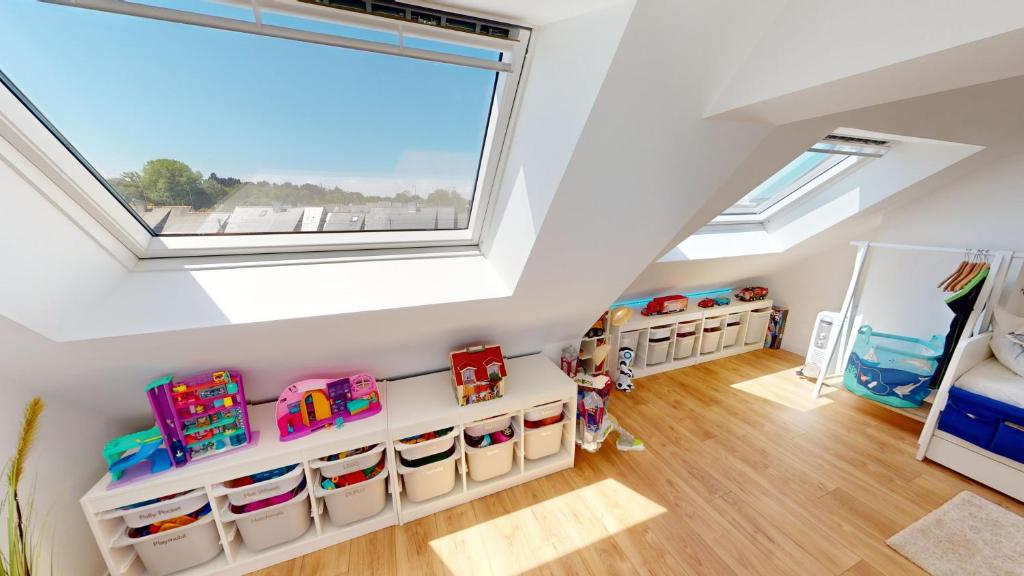 Fotografie z fotogalerie ubytování Le 44 - Maison familiale - Grand confort - 700m Plages v destinaci Dinard