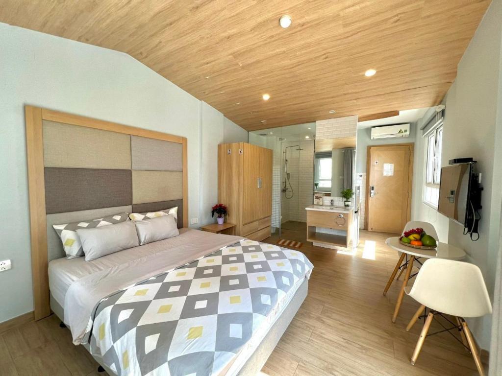 Photo from 7 Apartment in District 4, Ho Chi Minh City, Ho Chi Minh Municipality, Vietnam