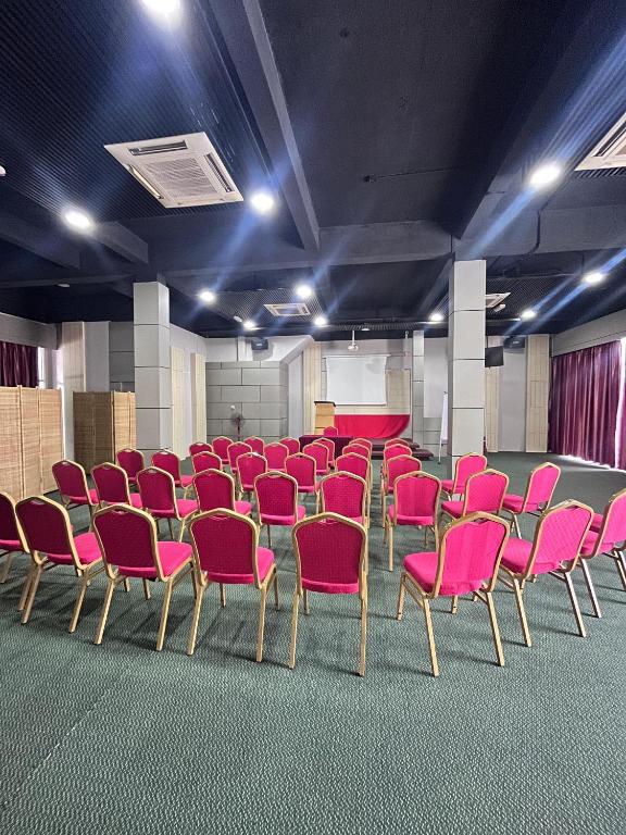 Konferenční prostory v ubytování Paragon Lutong Hotel