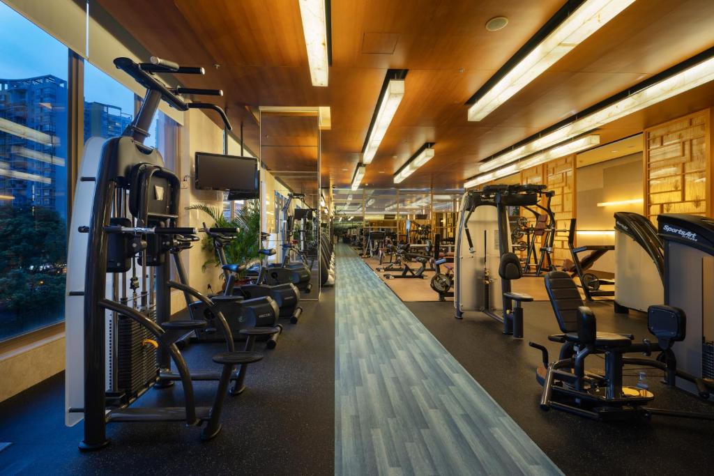 Fitness centrum a/nebo fitness zařízení v ubytování Parklane Hotel Changan
