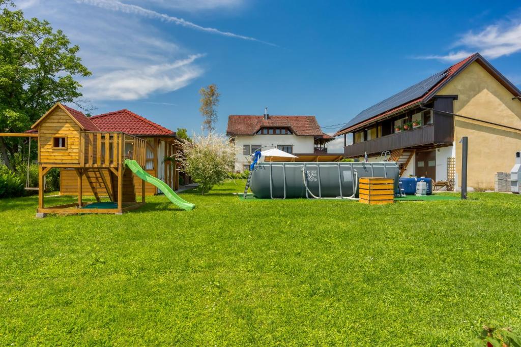 Merry's Spa and Relax House - Happy Rentals - Housity