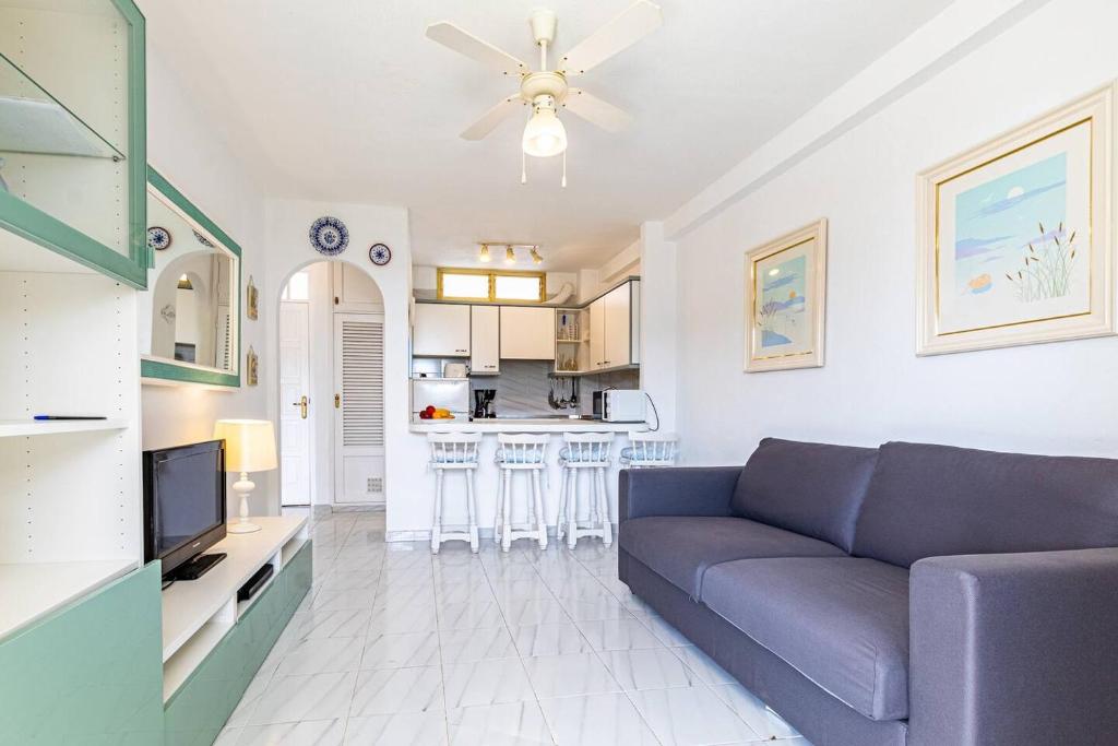 Kuchyňa alebo kuchynka v ubytovaní Atlantic Pearl Apt By Dream Homes Tenerife
