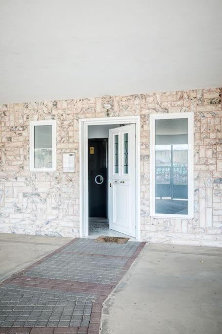 Exteriér alebo vchod do ubytovania Beautiful new 70m² apartment near everything