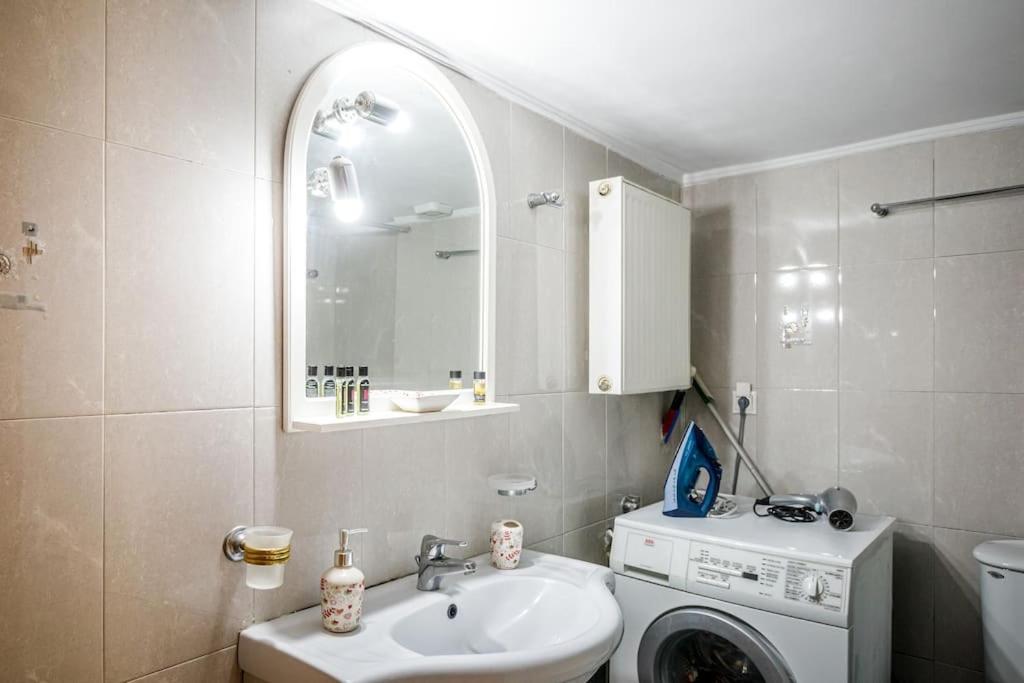 Kúpeľňa v ubytovaní Beautiful new 70m² apartment near everything