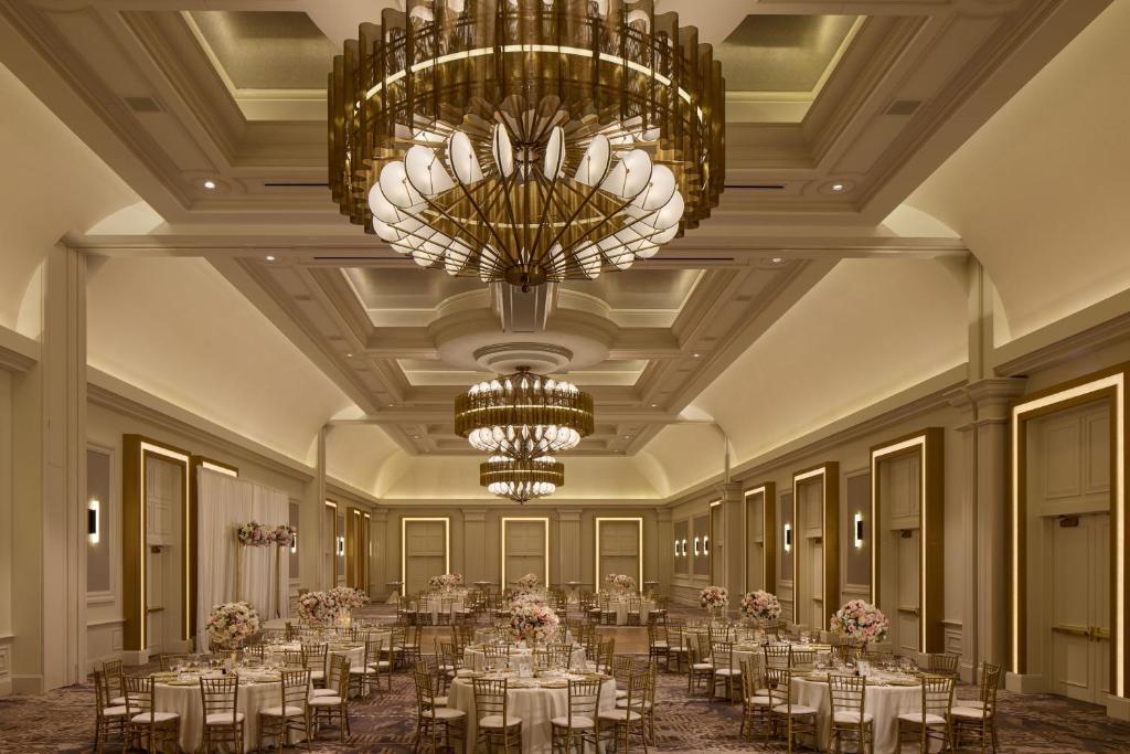 JW Marriott Chicago photo