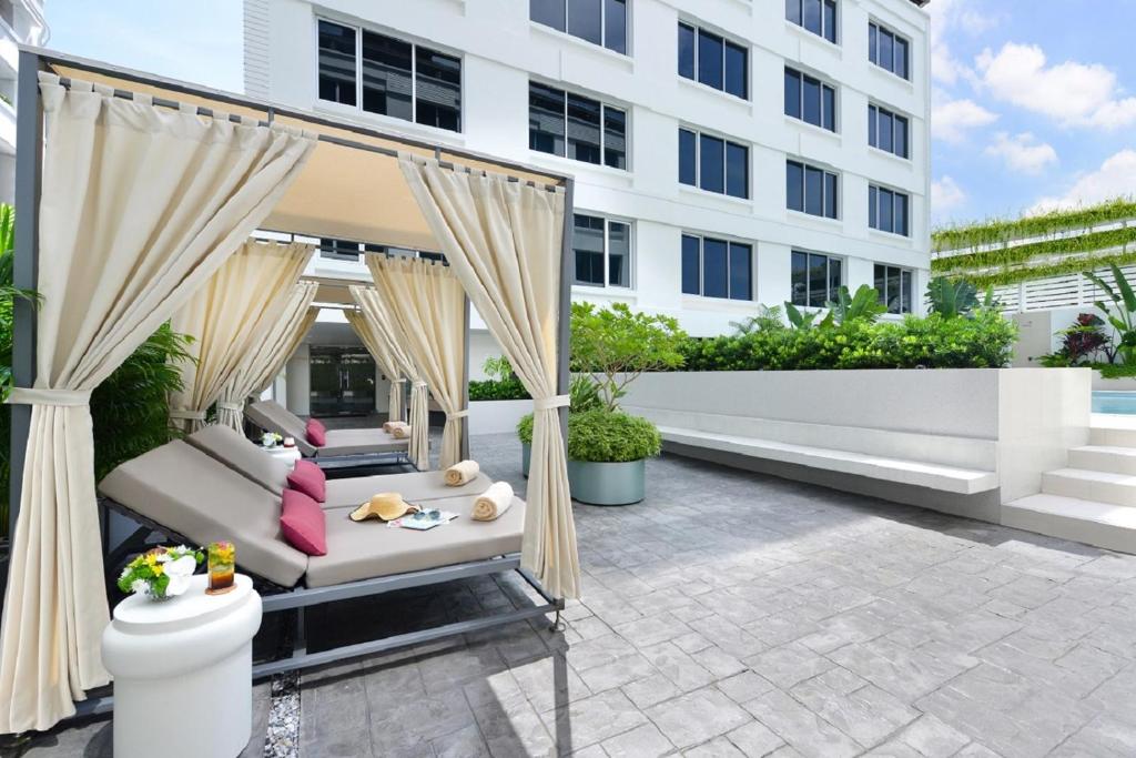 Centre Point Sukhumvit 10 - Resim 11