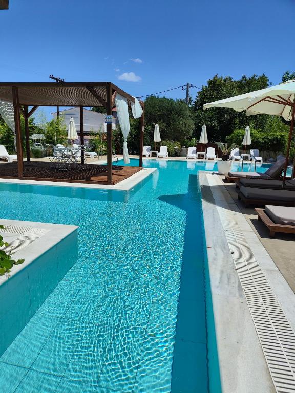 Bazén v ubytování Agorastos Luxury Living nebo v jeho okolí