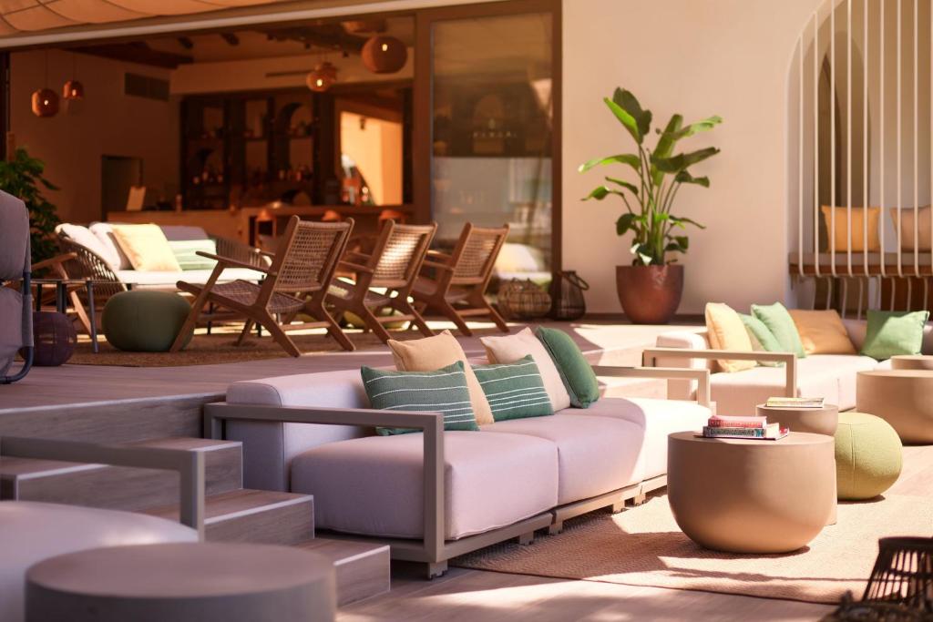 Гостиная зона в Sheraton Dubrovnik Riviera Hotel