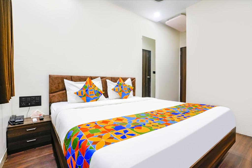 FabHotel Raviraj Capital