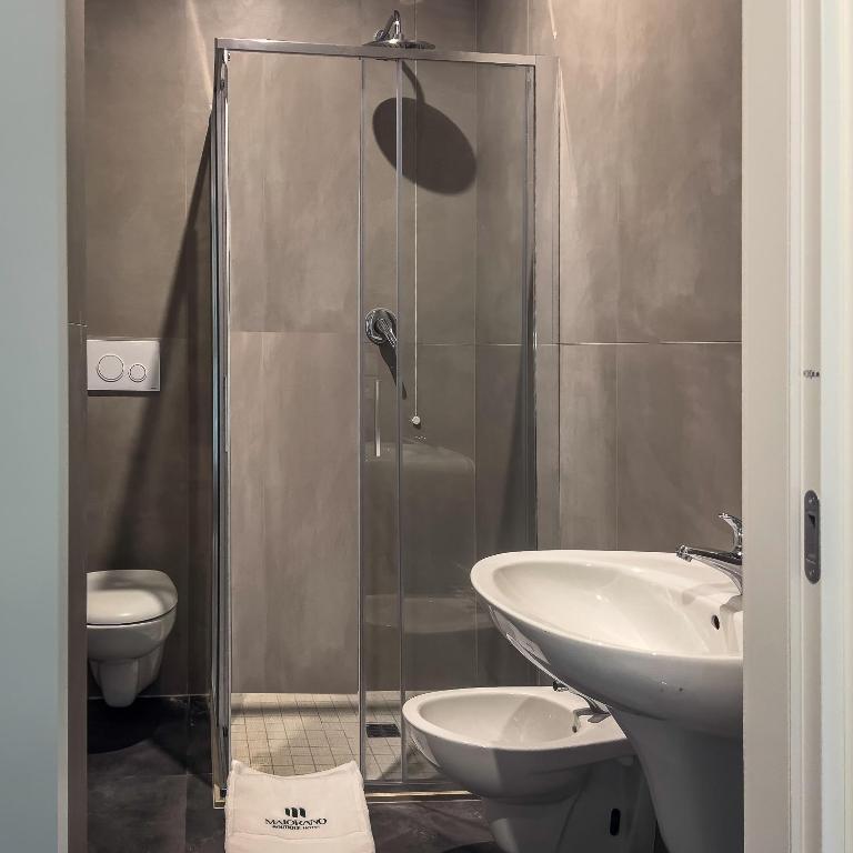 Koupelna v ubytování Maiorano Boutique Hotel