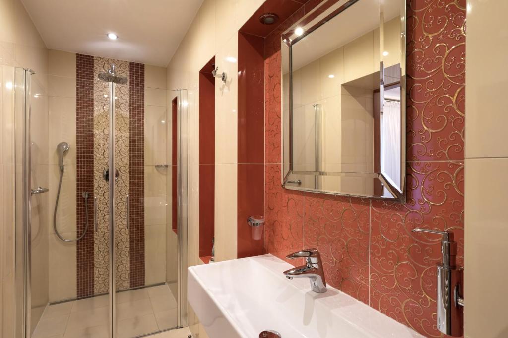 Koupelna v ubytování HOTEL I RESTAURACJA BROCHÓW