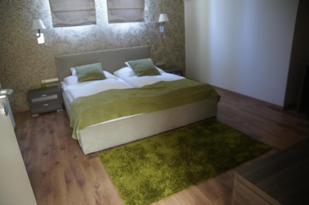 Postel nebo postele na pokoji v ubytování THANHOFFER - HORTHY Villa