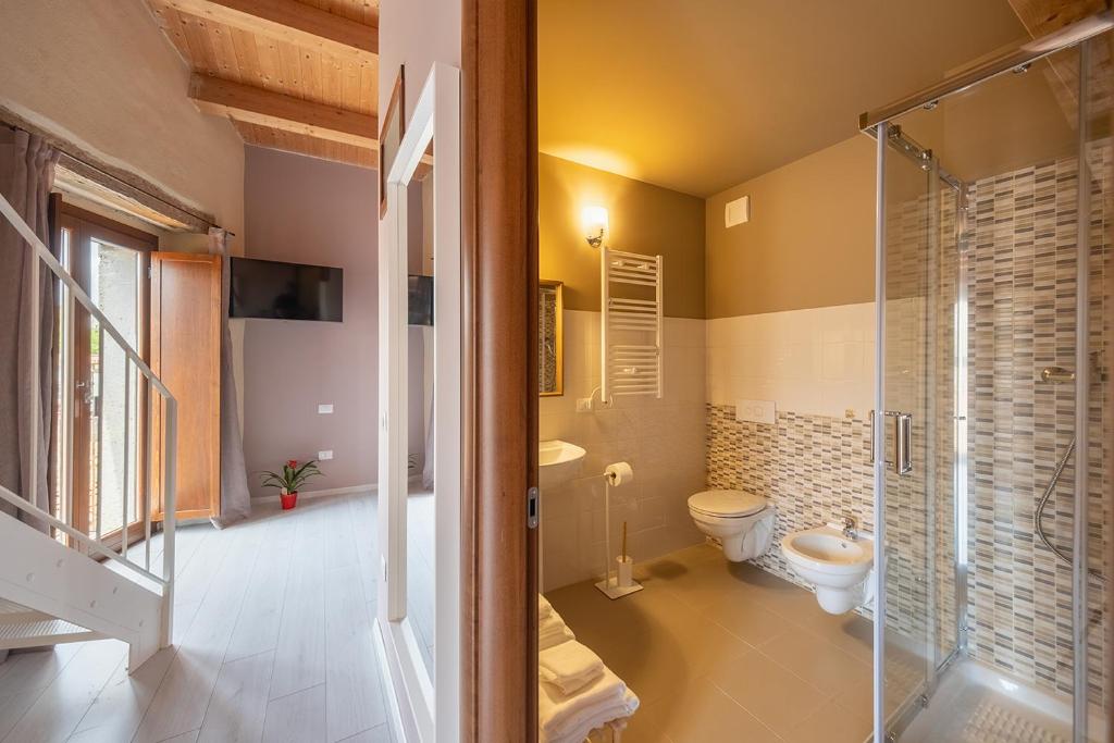 Bagno di Albergo Diffuso Borgo La Terra