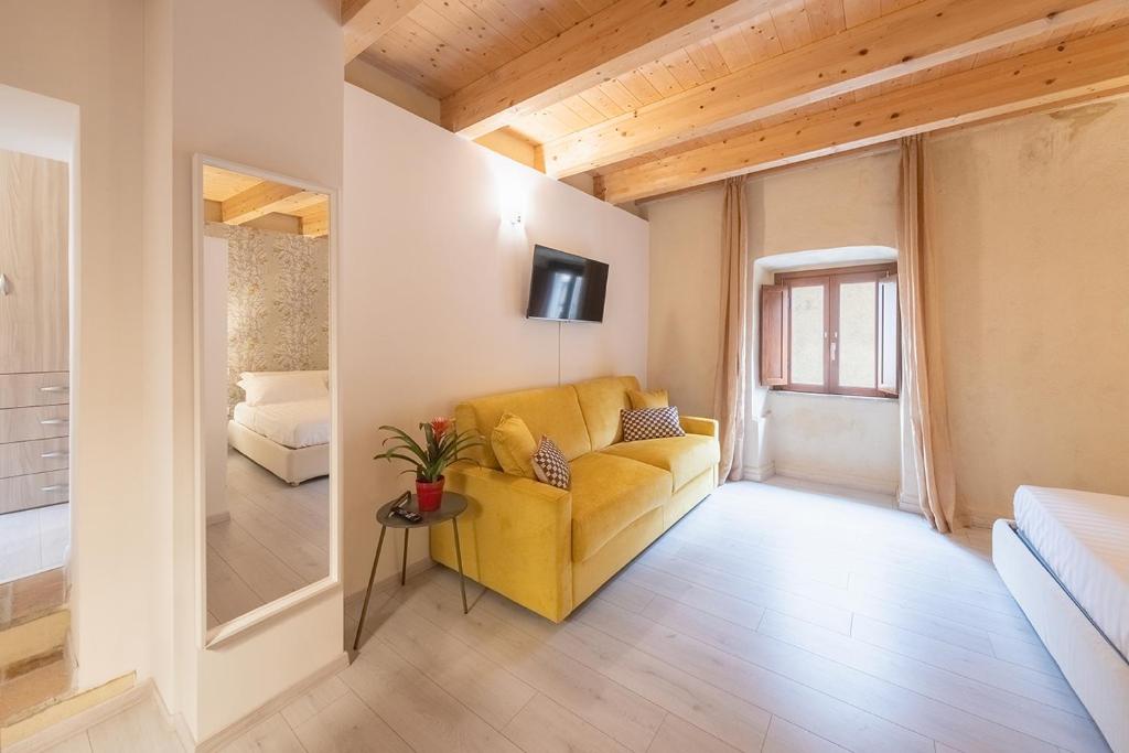 TV o dispositivi per l'intrattenimento presso Albergo Diffuso Borgo La Terra