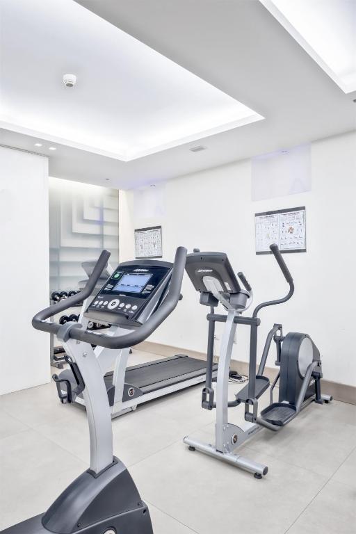 Fitness centrum a/nebo fitness zařízení v ubytování Hotel Italia