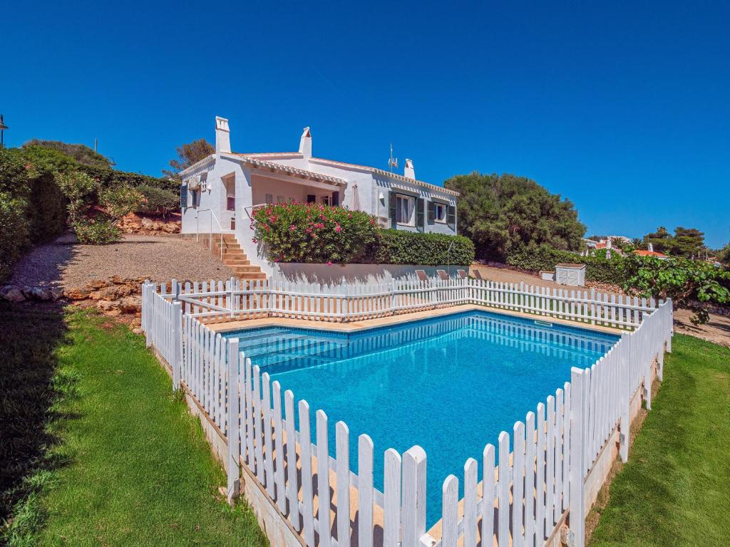 Πισίνα στο ή κοντά στο Bini Belin