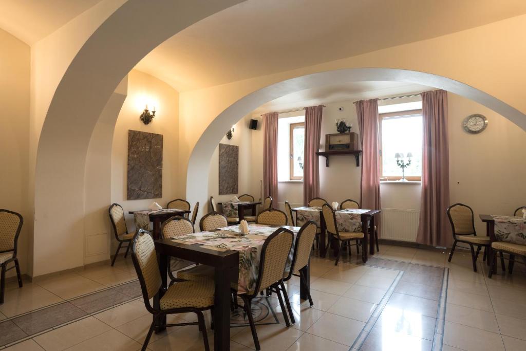 HOTEL I RESTAURACJA BROCHÓW - Resim 38