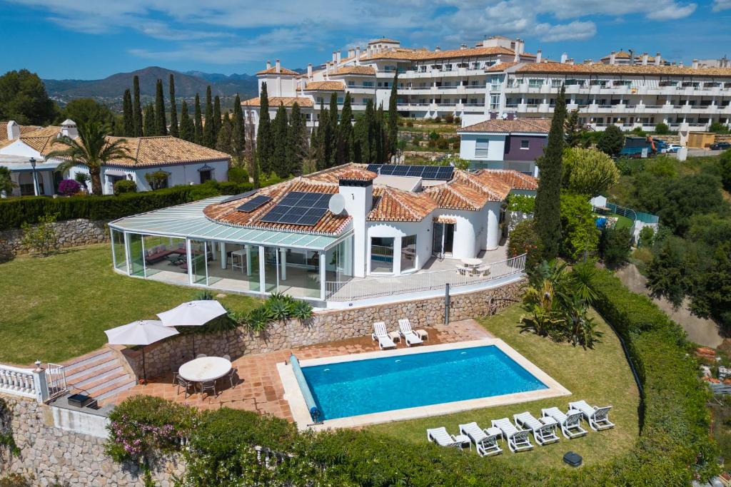 villa-vista-verde-mijas-golf-luxury-with-optional-heated-pool