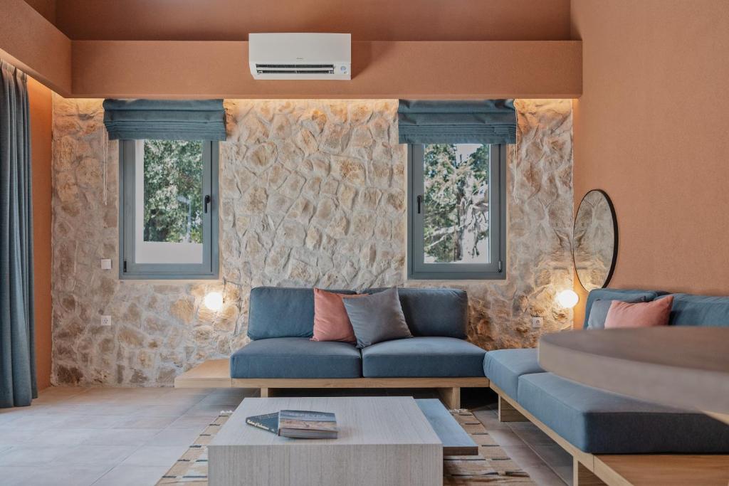 Posezení v ubytování Tessera Villas & Studios Collection