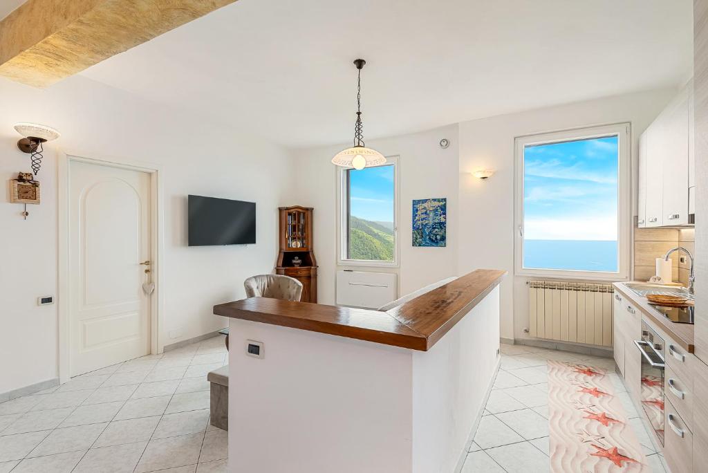 Kuchyň nebo kuchyňský kout v ubytování Casa Fuori di Mare