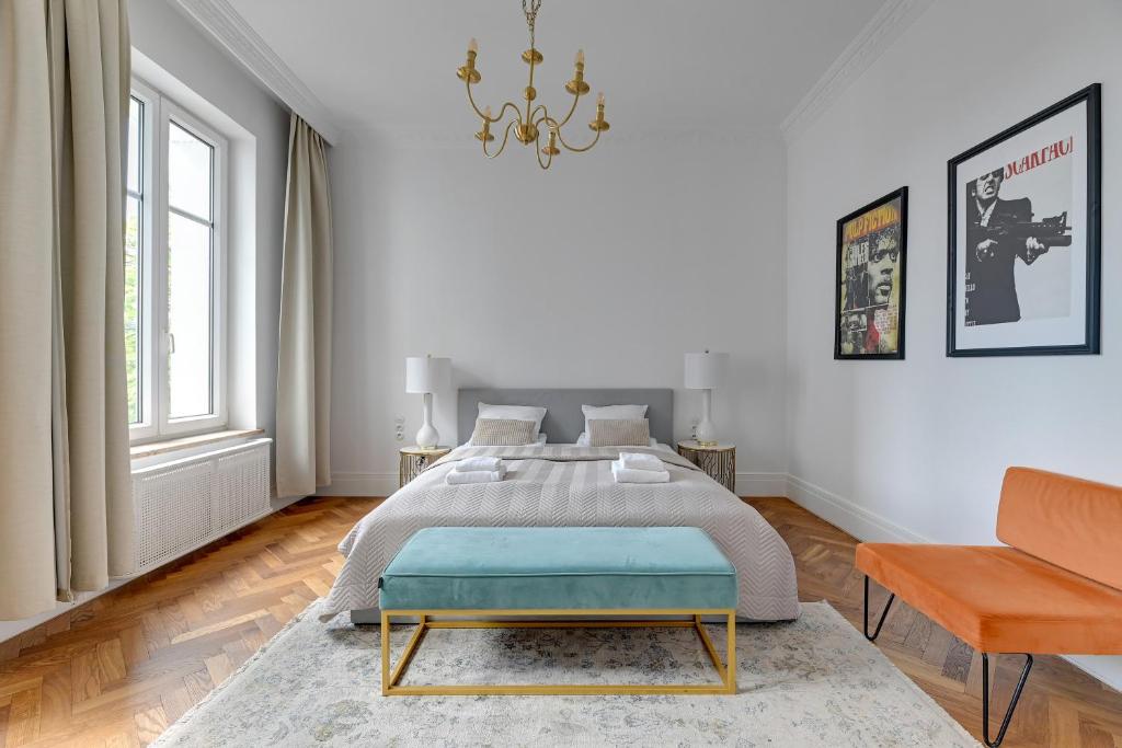 Posteľ alebo postele v izbe v ubytovaní BLUE MANDARIN Premium II