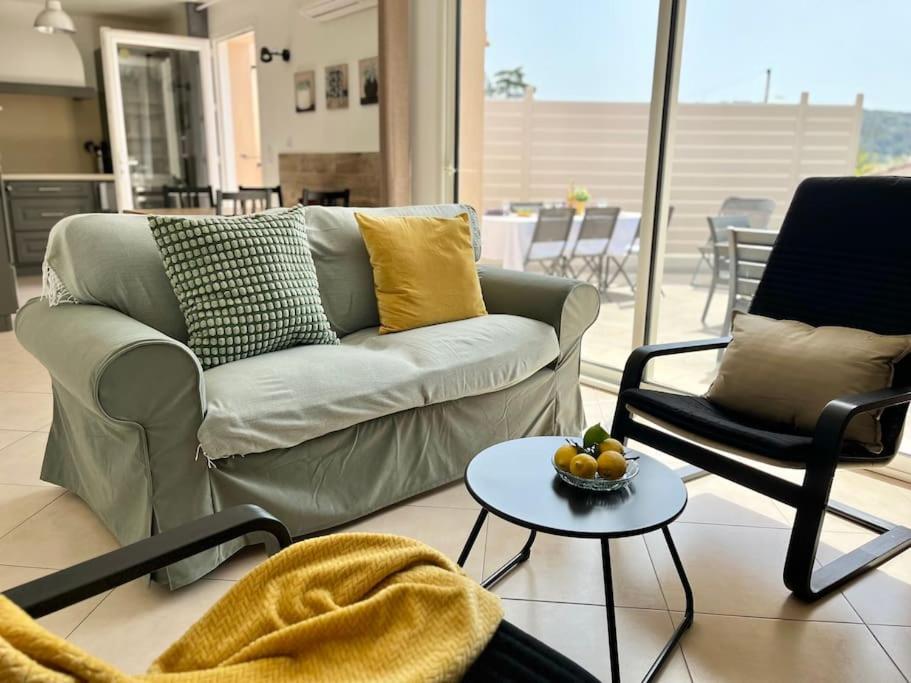 Χώρος καθιστικού στο Maison proche des plages