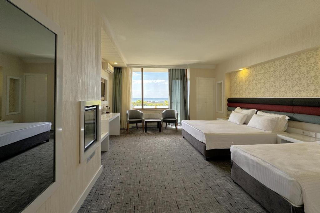Tekirdağ Yat Hotel - Sala Familiar Con Vista Al Mar