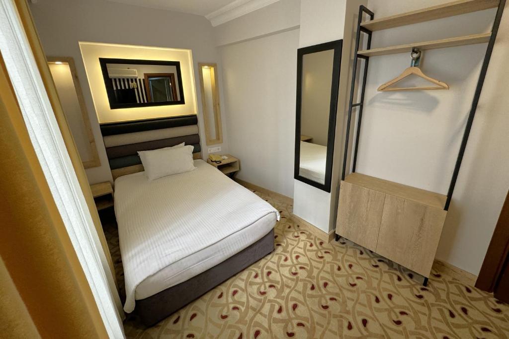 Tekirdağ Yat Hotel - Habitación Doble Presupuestar