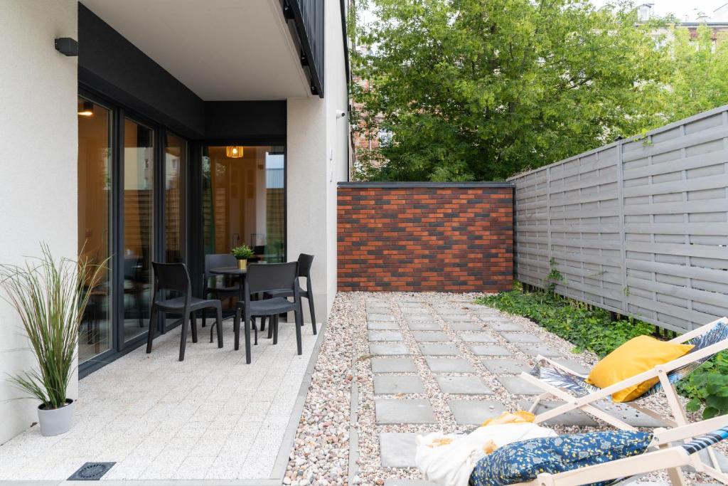 Lineburg Villa Apartments - 17