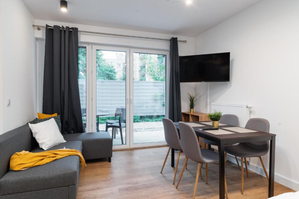 Lineburg Villa Apartments - 1