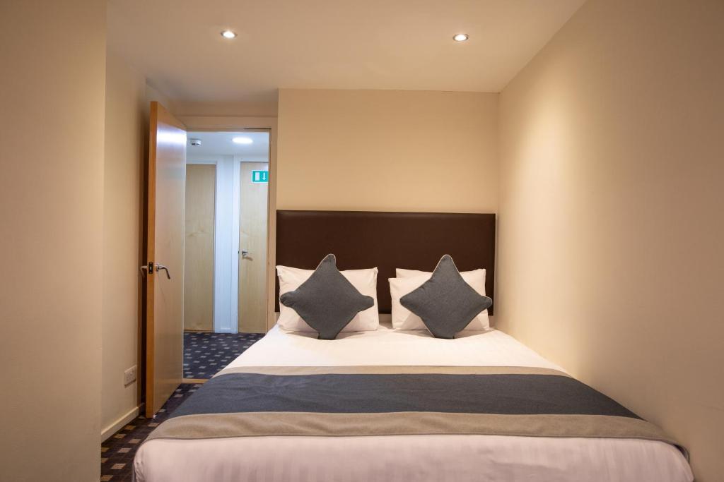 Grand Plaza Serviced Apartments - Appartement Met Drie Slaapkamers
