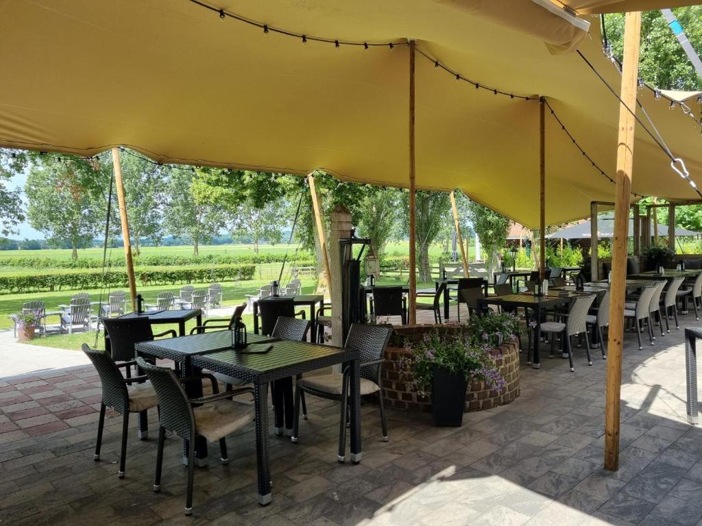 Restaurace v ubytování Havezathe Carpe Diem