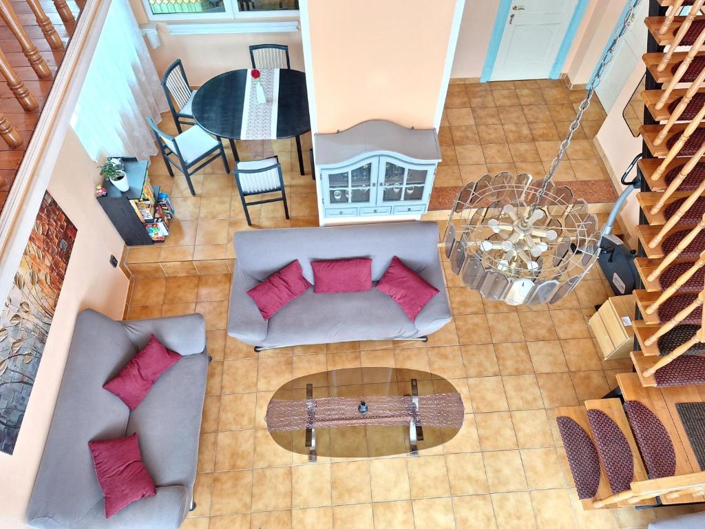 Posedenie v ubytovaní Sylvia Apartman