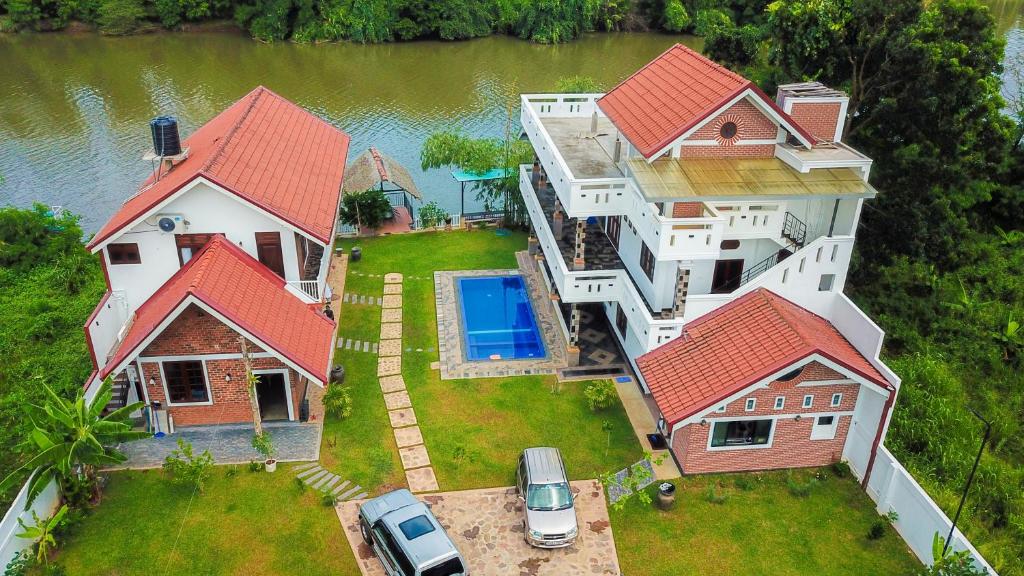 Bazén v ubytování Rivershore Villas nebo v jeho okolí