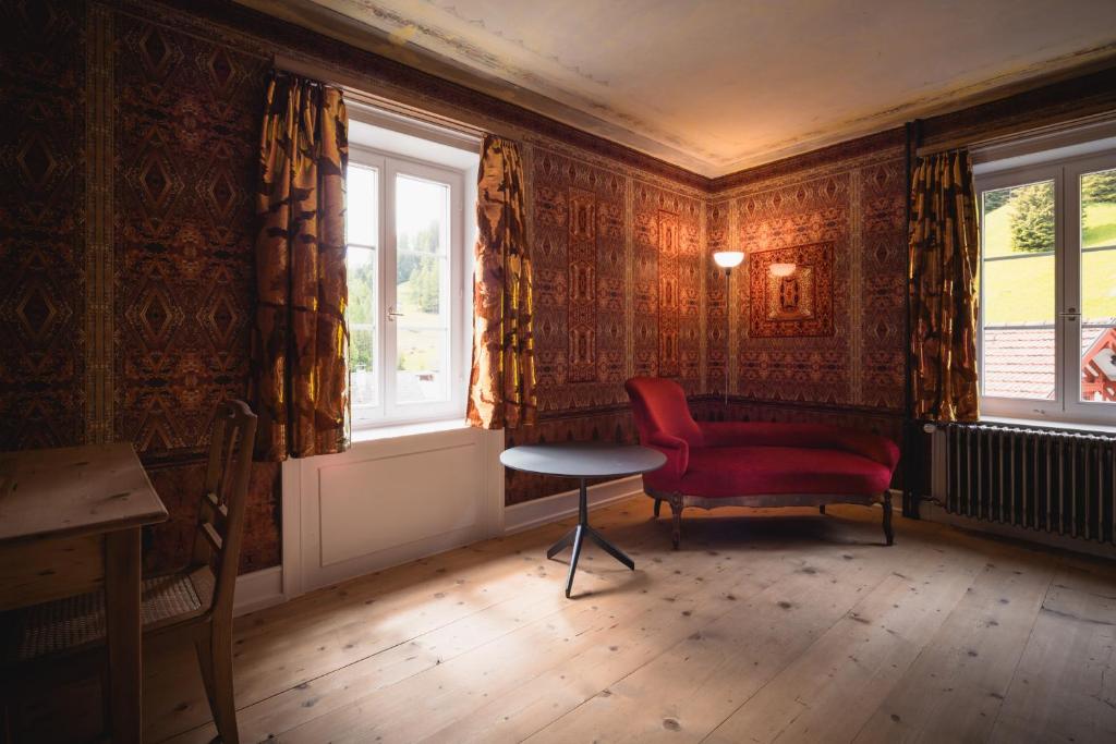 Posezení v ubytování Post Hotel Löwe Mulegns