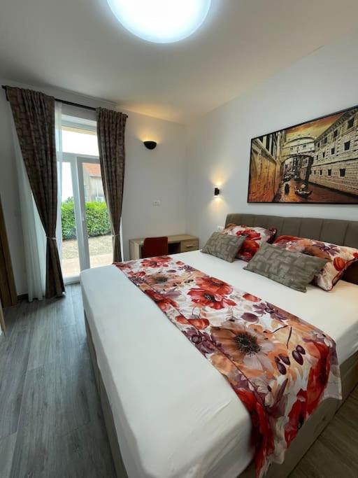 Pompano Beach FL Luxury Apartments For Rent - Zillow - Eco Luxury Apartments Near Beach