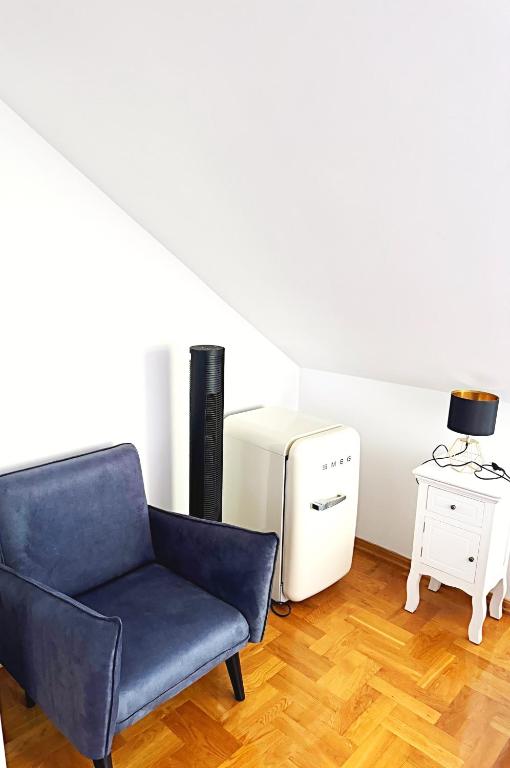 Posedenie v ubytovaní THE CASTLE Suites & Apartment - Free Parking - Self Check In