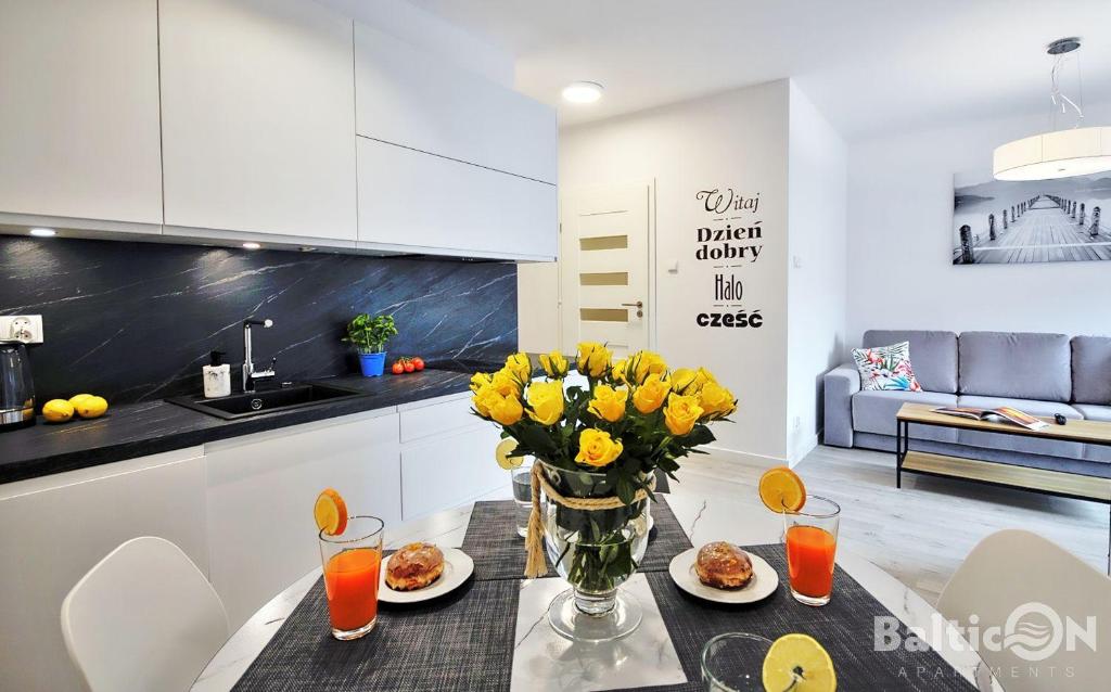 Apartamenty BalticON Nadmorskie Tarasy - 1