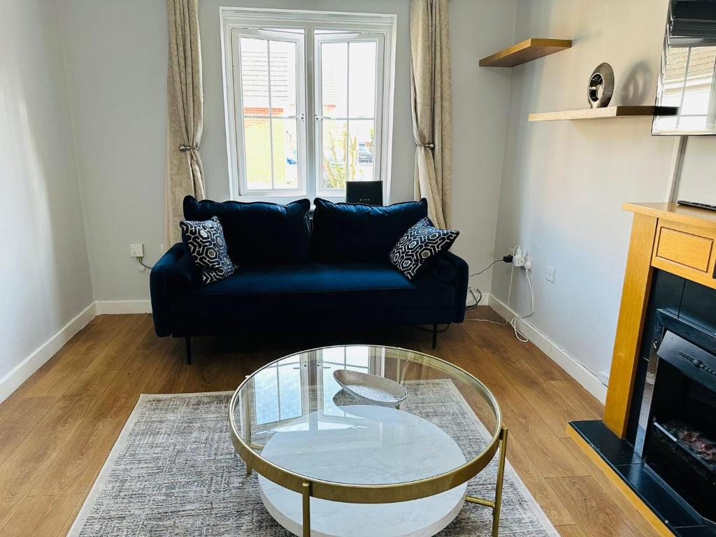 Foto sihtkohas Corby asuva majutusasutuse HouseSleeps5-Parking-Garden-PrivateEntrance galeriist