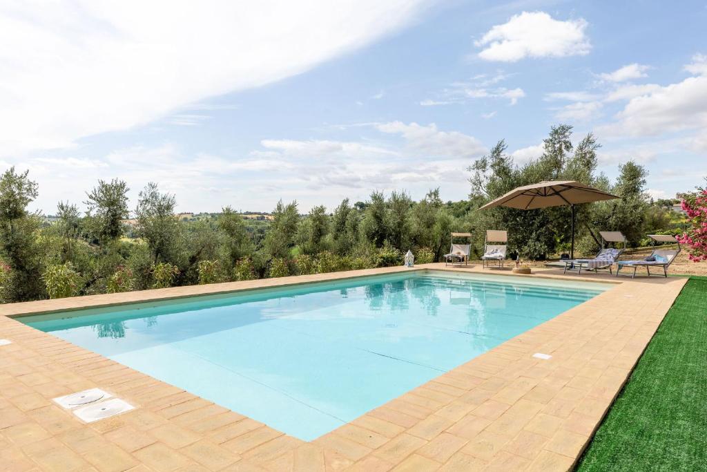 Gallery image of Italian Experience-Villa Luna in Macerata