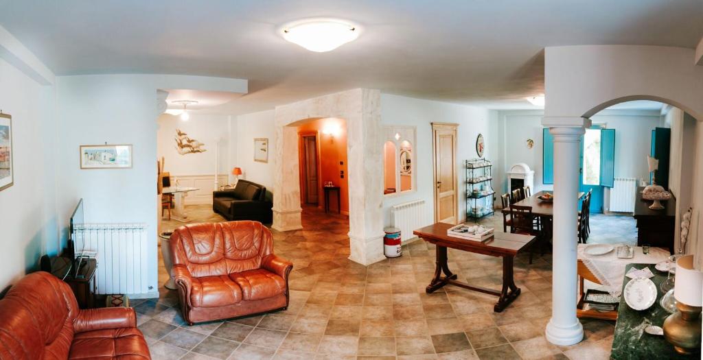 Część wypoczynkowa w obiekcie Italian Experience-Villa Millefiori