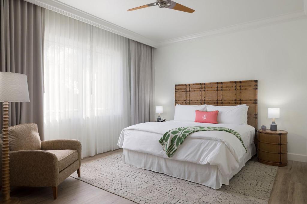 Tommy Bahama Miramonte Resort & Spa - 