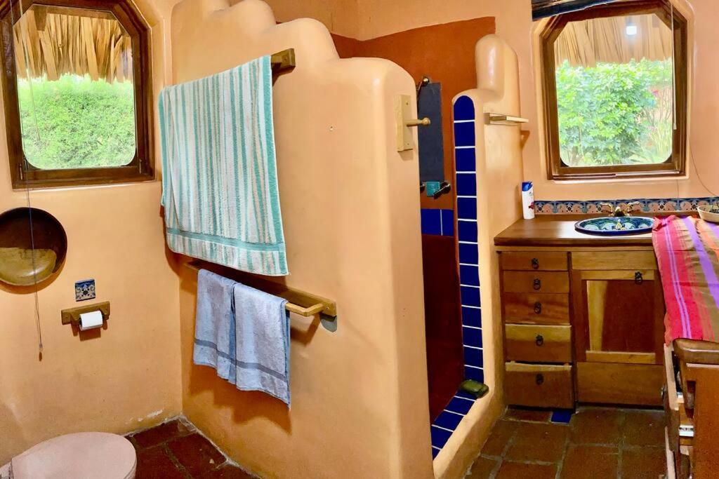 Vannituba majutusasutuses Lakefront bungalow - Relaxation Plus