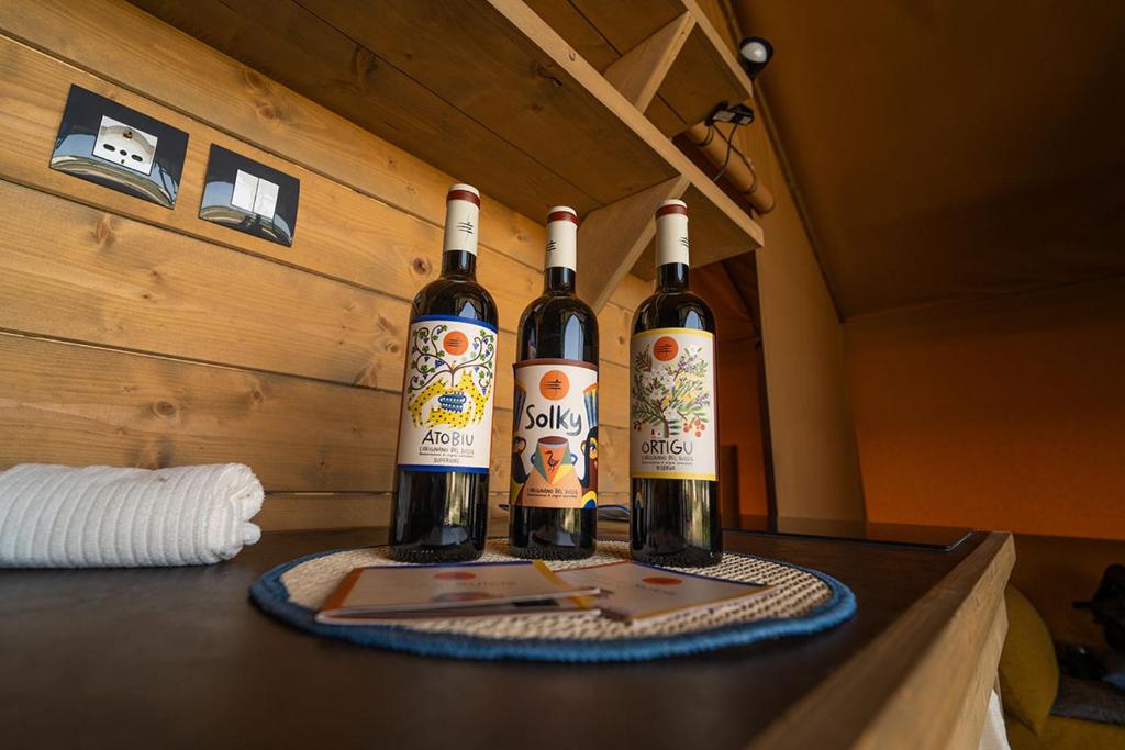 Nápoje v ubytování AgriGlamping Munai