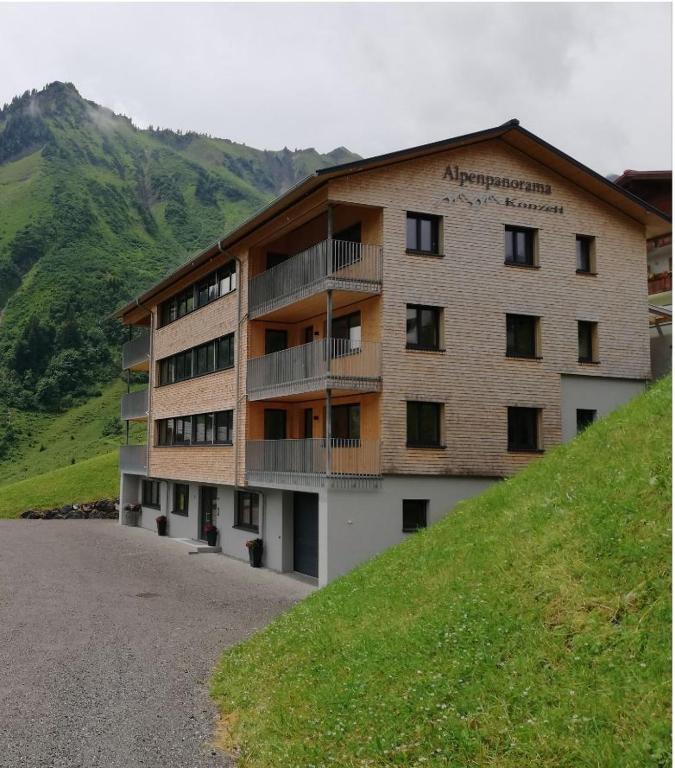 Nespecifikovaný výhled na hory nebo výhled na hory při pohledu z apartmánu