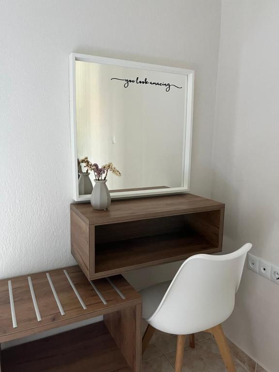 Fotografie z fotogalerie ubytování Tilemaxos Apartment v destinaci Ierissós