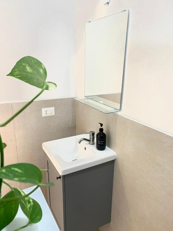 Foto dalla galleria di Il Nido apartment Roma, Attico ostiense a Roma
