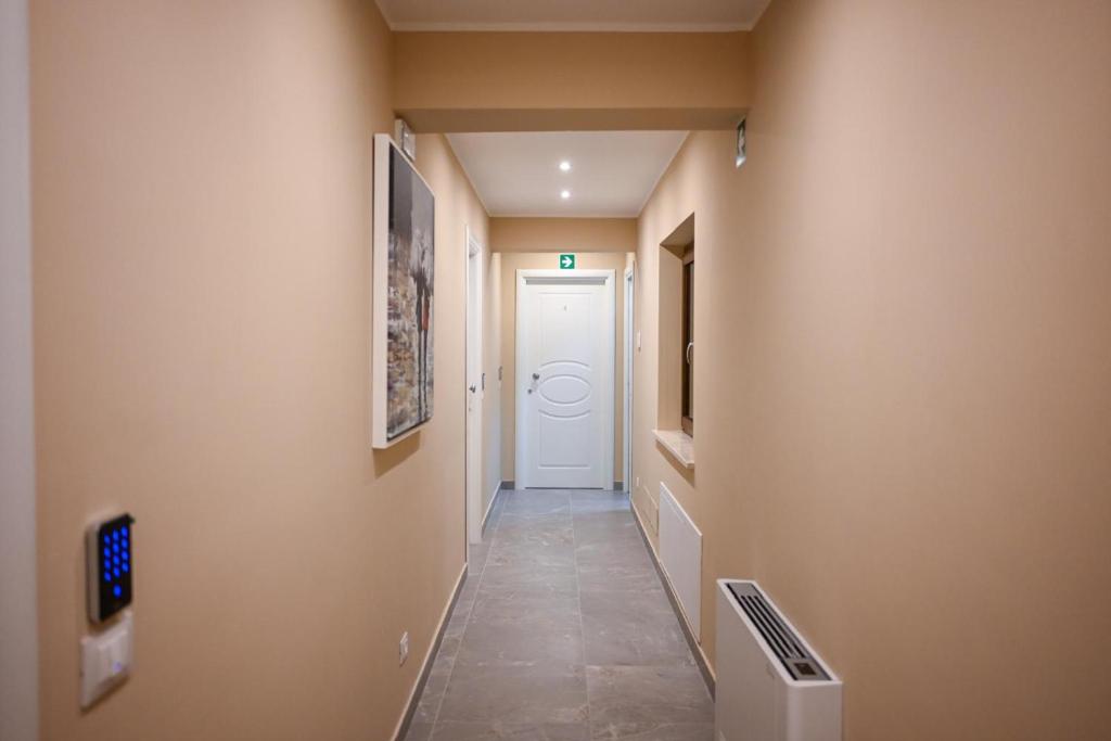 The Paris Rooms B&B - 11